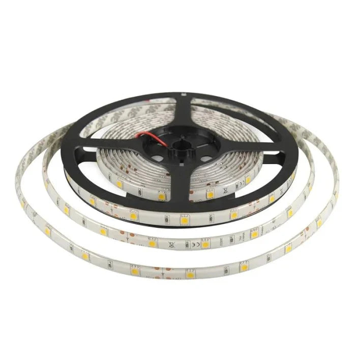 Banda led RGB 5 m pentru iluminare, cu banda adeziva si telecomanda